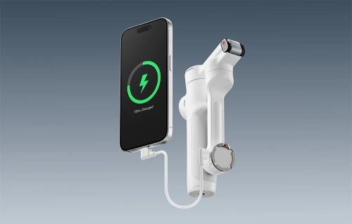 Insta360 Flow 2 Pro charging cable from USB-C to Lightning